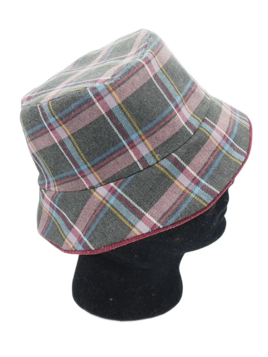 Bob Réversible Personnalisé en tartan gris et rose