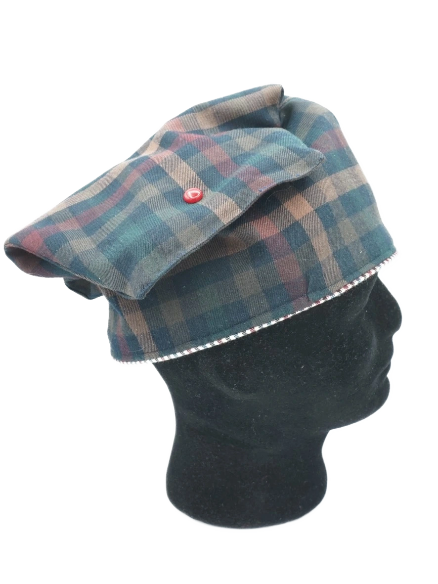 Bonnet "Phrygien" Personnalisé (doublure en satin synthétique) en tissus à carreaux