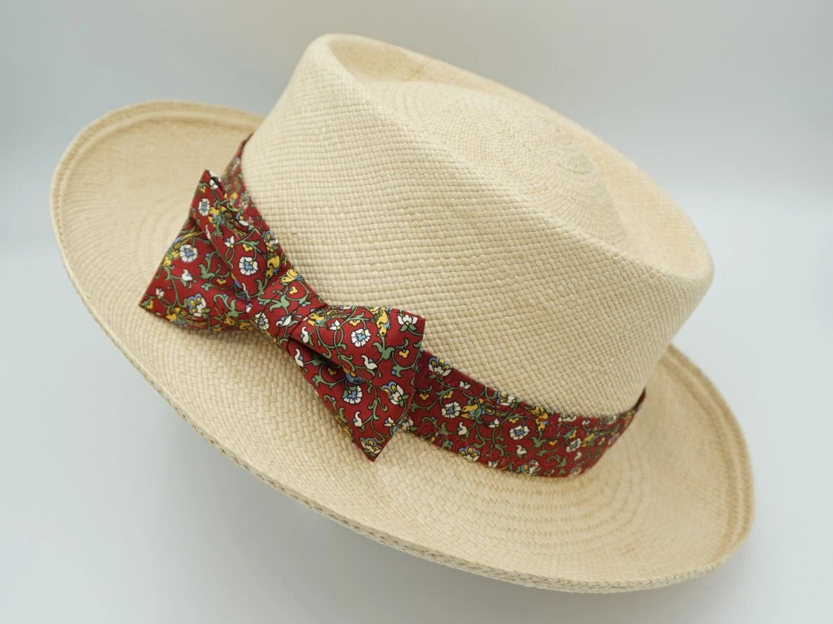 Composez votre ruban de chapeau PapHat mono tissu en soie naturelle rouge