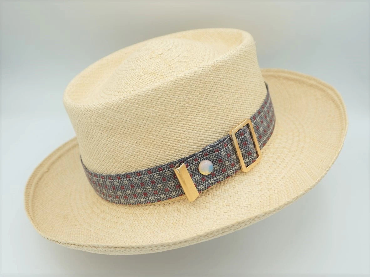 Composez votre ruban de chapeau PapHat mono tissu en soie naturelle, sa boucle ajustable