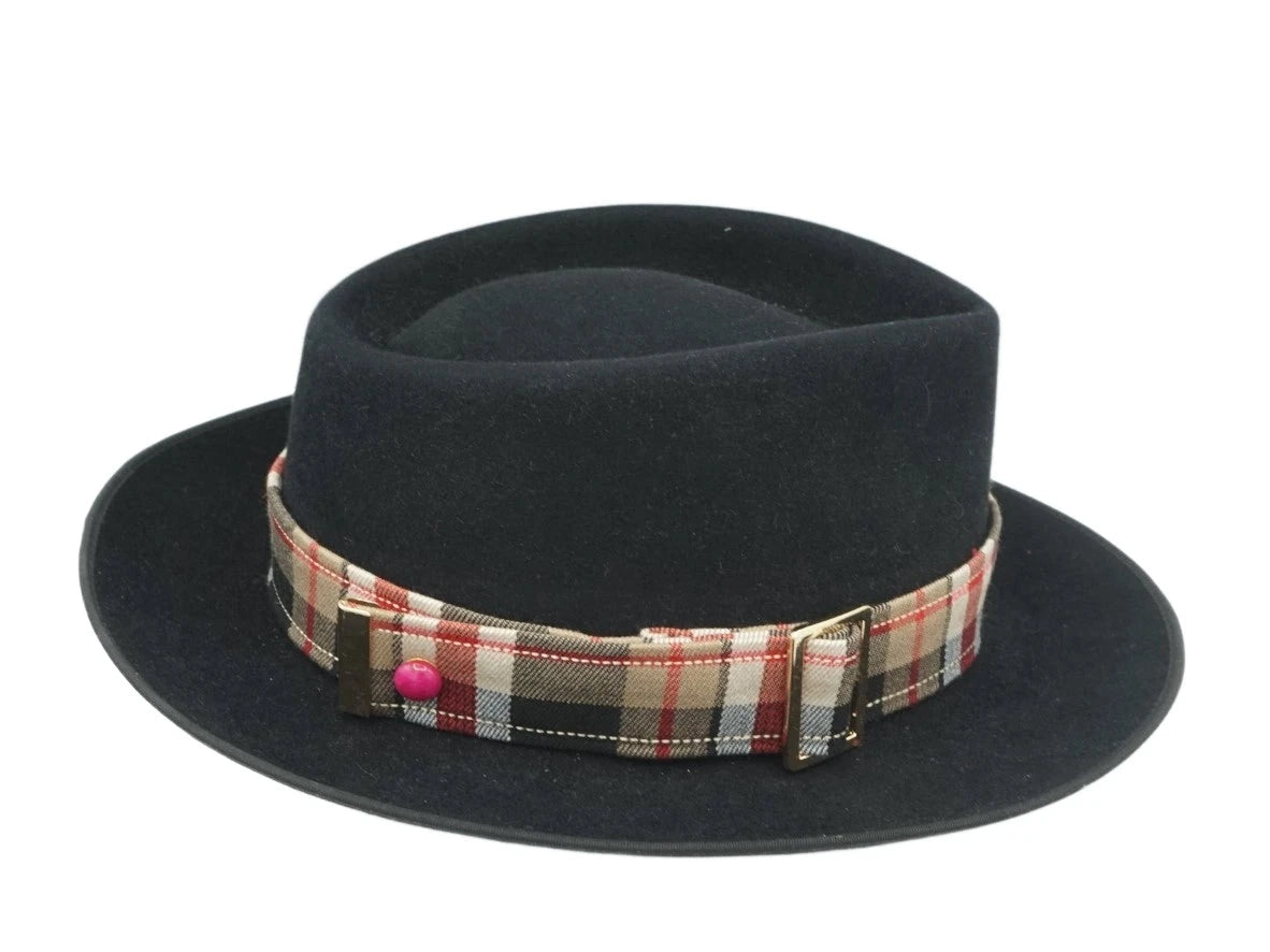 Ruban de chapeau PapHat Light "Hiver Ecossais" en tartan sur un homburg