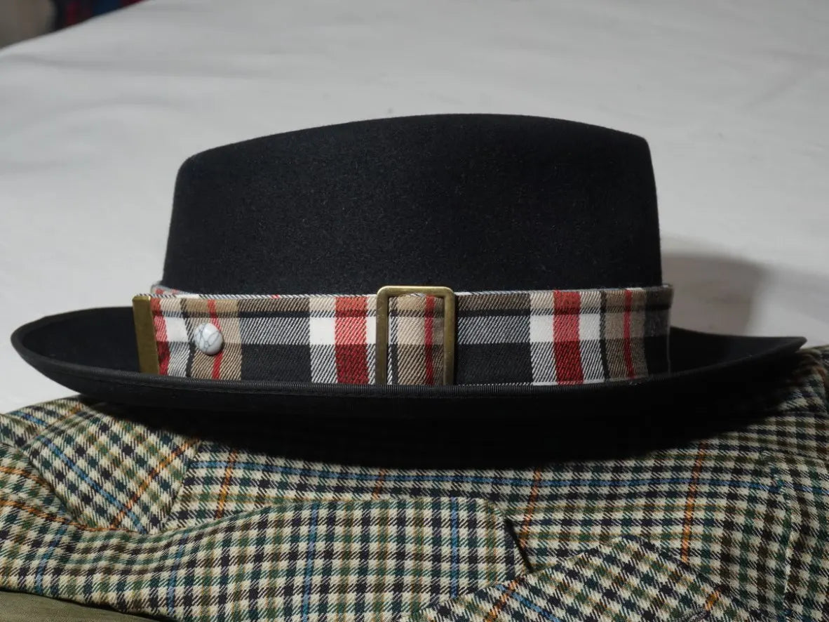 Ruban de chapeau réversible PapHat Reverso tartan & pied de poule (marron) côté tartan